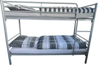 Etagenbett-3 TR 90x190 / 90x200cm, RAL 9006, TÜV DIN EN 747-1/-2